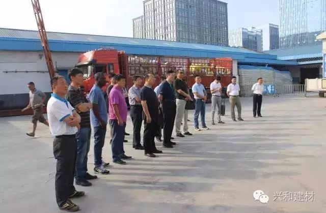 清河门|记事|湖北省住建厅、设计院领导及专家一行 莅临星河集团参观指导